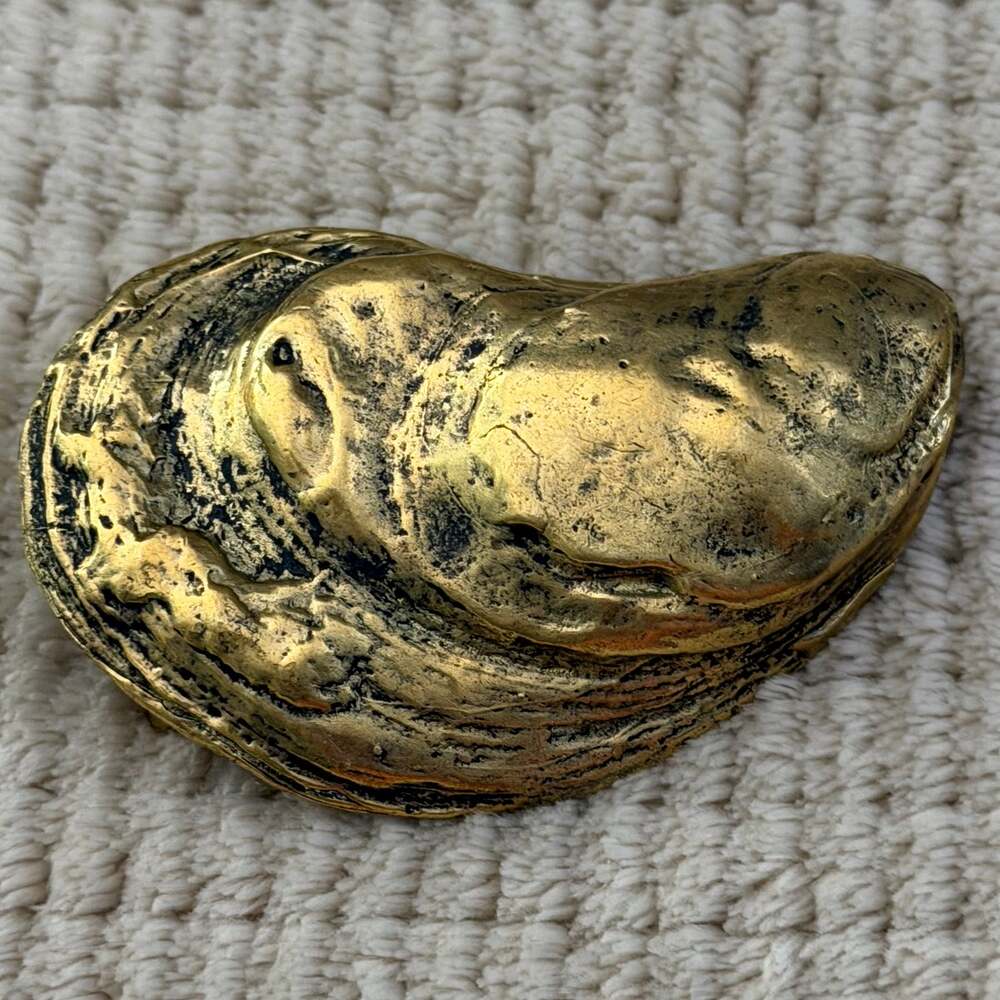 Vintage Oyster Shell Figural Metal Belt Buckle